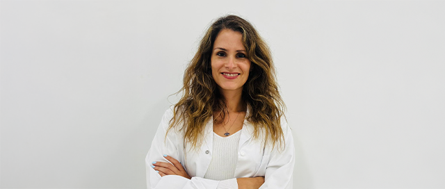 Drª Andreia Amado, Médica de Cirurgia Geral, Cédula OM 59419
